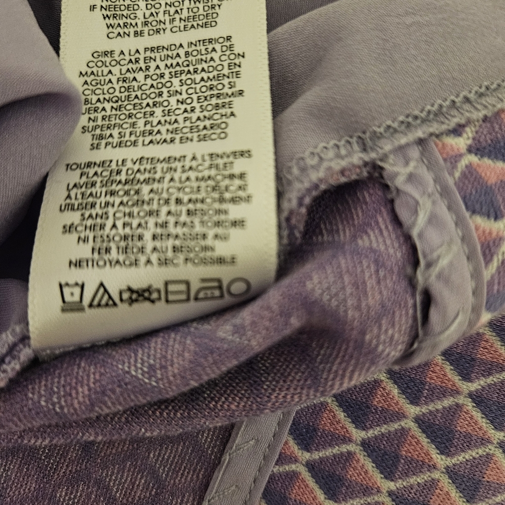 Cabi Imperial Blazer 5847 Sugar Plum Geometric Lilac Lavender Spring Womens NWOT - Picture 7 of 7